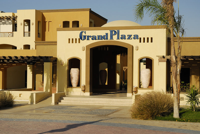 Grand Plaza Beach Hotel 15